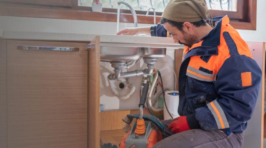 Local water heater installation in Oregon, WI